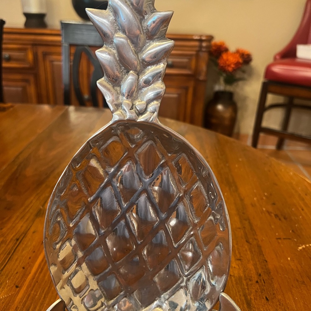 Silver Pineapple Decor